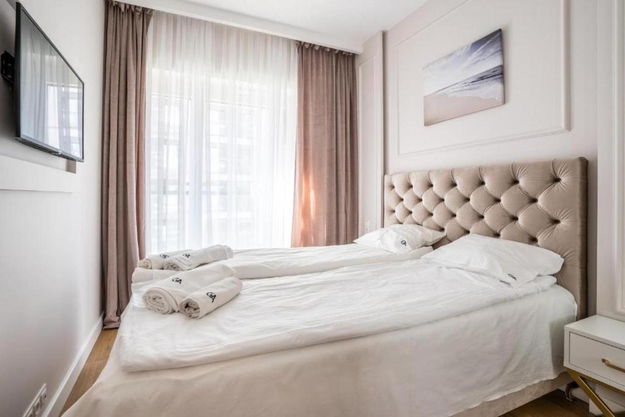 Apartament Mennica Residence - Golden Apartments - Comfortable And Stylish Варшава Экстерьер фото